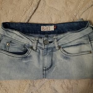 Light wash jeans